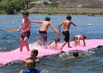clientuploads/news/July 2013/iFloat.jpg